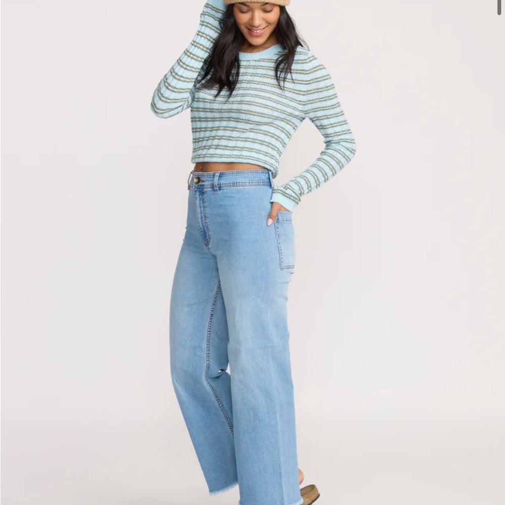 Billabong Free Fall Wide Leg Jeans - Picture 3 of 5